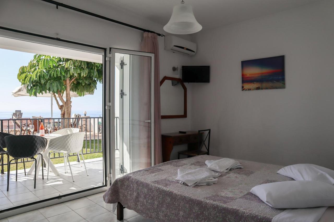 Spyridoula Aparthotel Lourdata  Luaran gambar